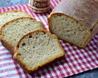Пшеничный хлеб на ржаной закваске в духовке